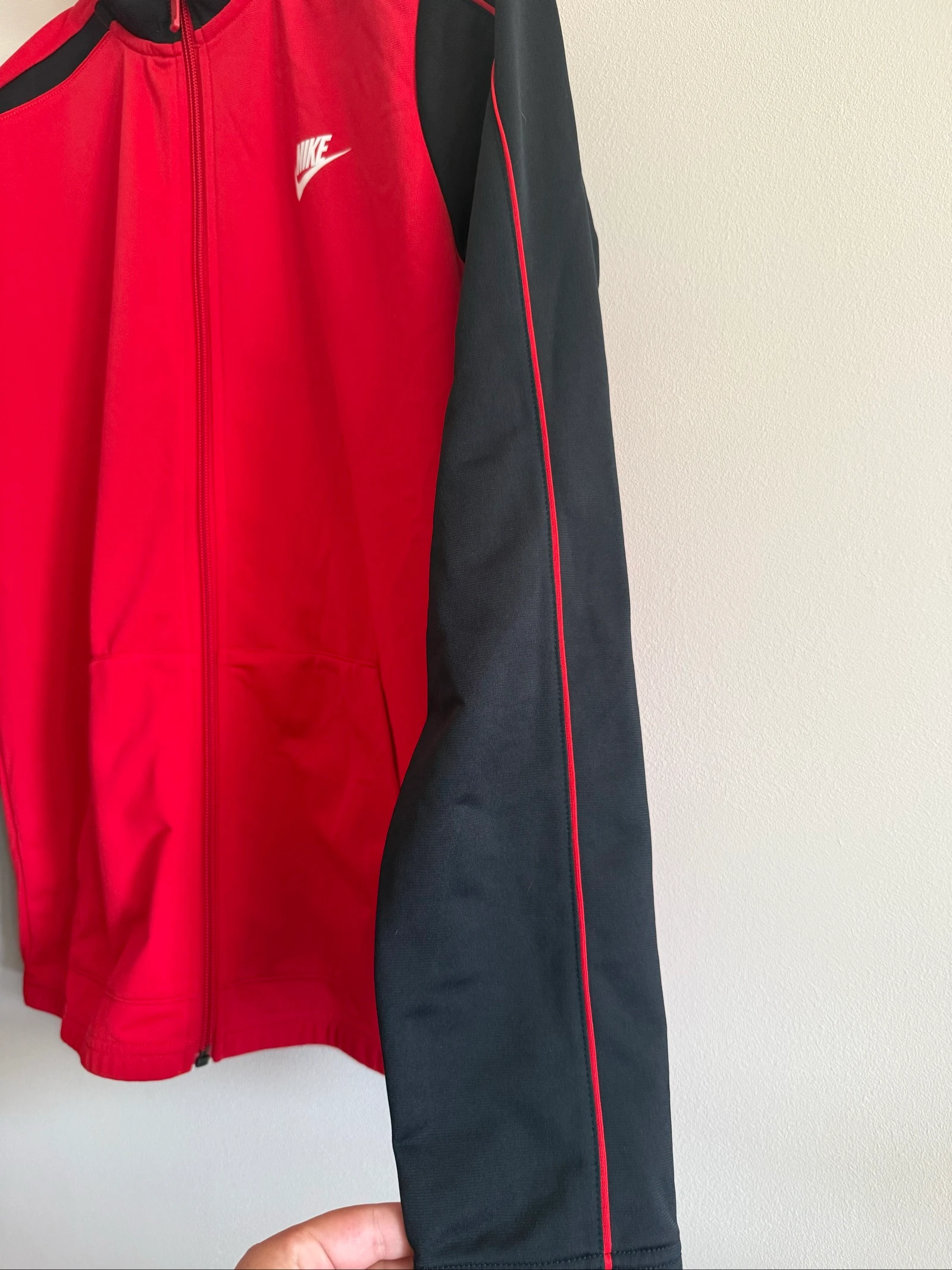 Veste de Esporte Nike Infantil XL 158-170 cm / 13-15 anos Vermelho e Preto – Muito Bom Estado – photo 5